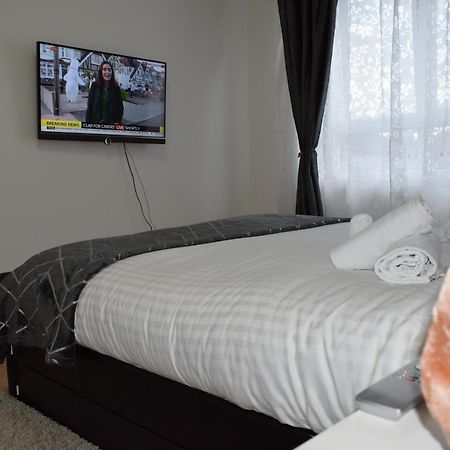 Glasgow Lovely Apartment D&N エクステリア 写真