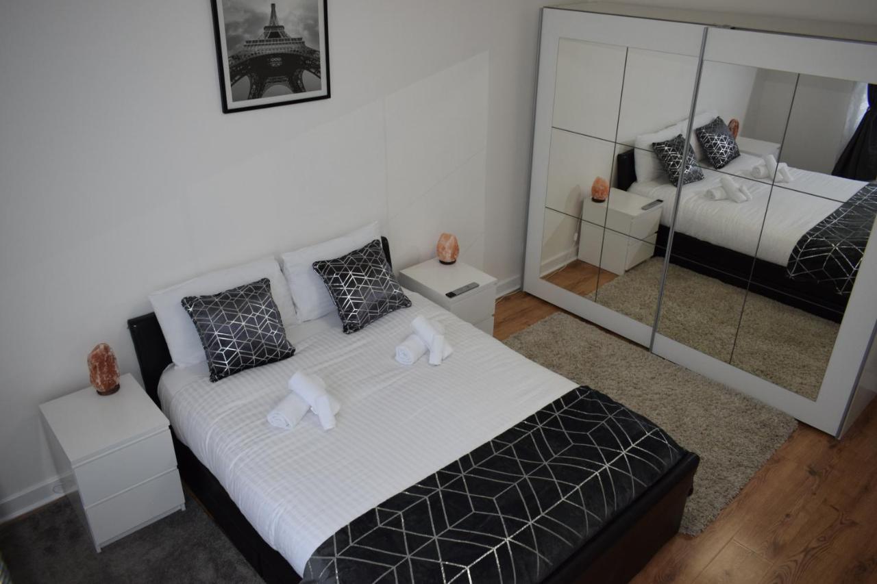 Glasgow Lovely Apartment D&N エクステリア 写真