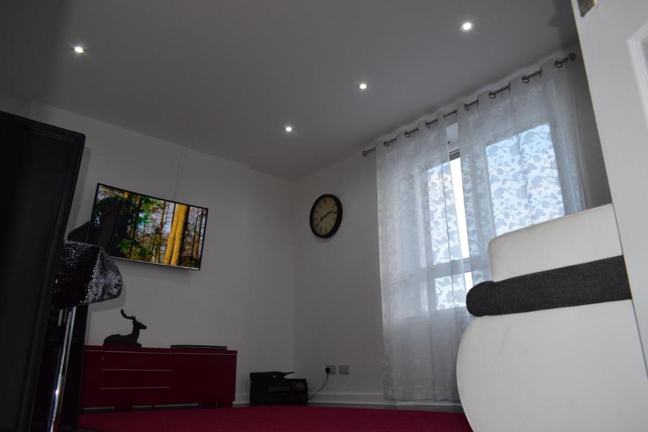 Glasgow Lovely Apartment D&N エクステリア 写真