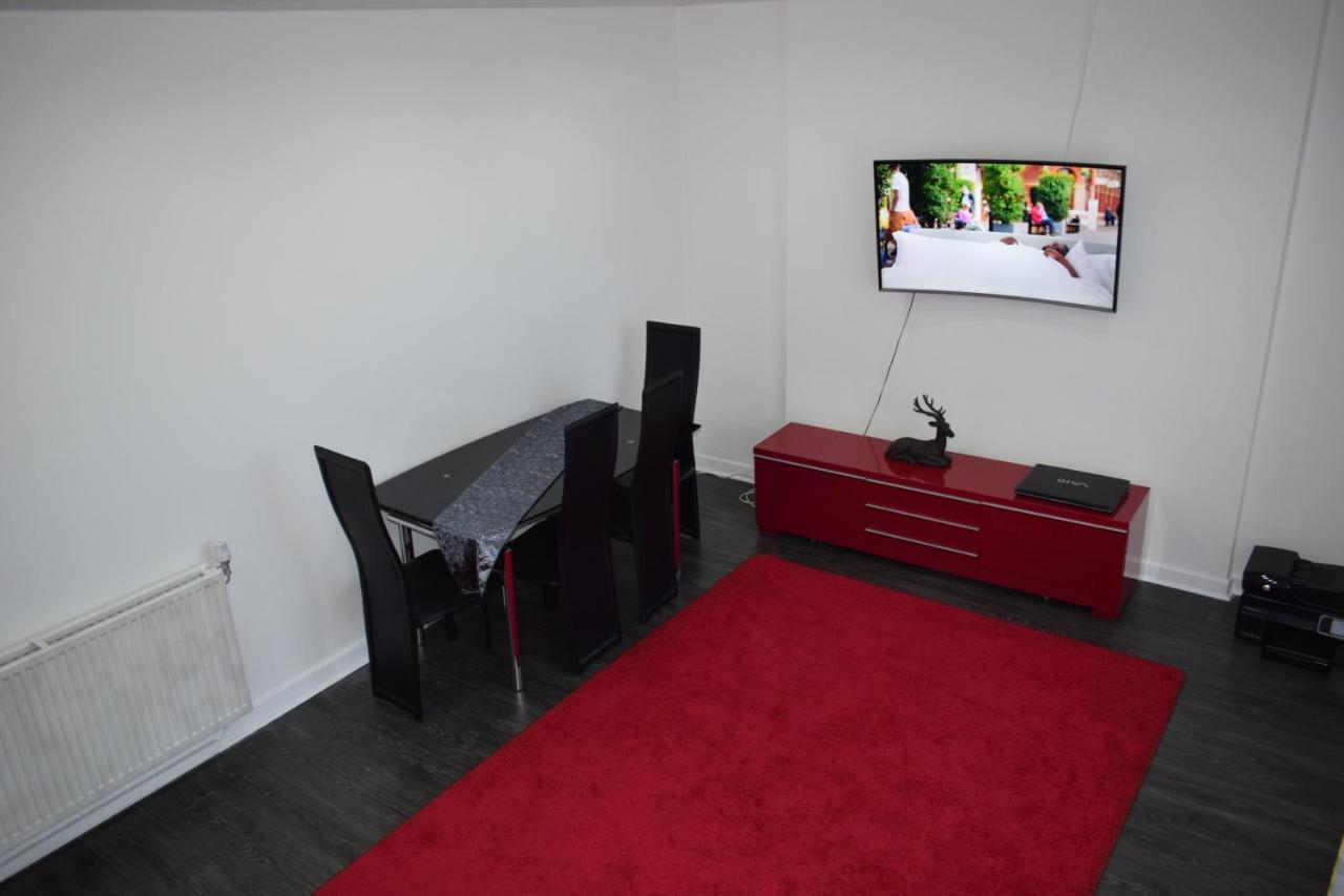 Glasgow Lovely Apartment D&N エクステリア 写真