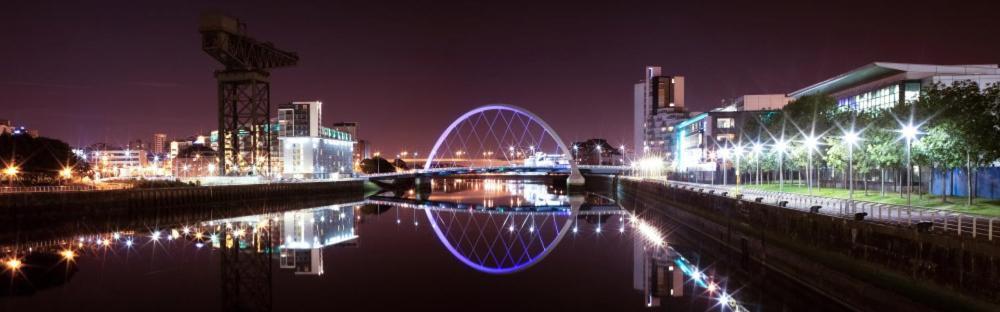 Glasgow Lovely Apartment D&N エクステリア 写真