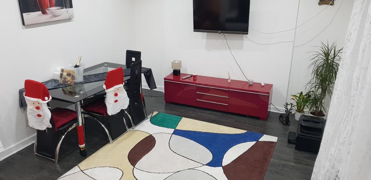 Glasgow Lovely Apartment D&N エクステリア 写真